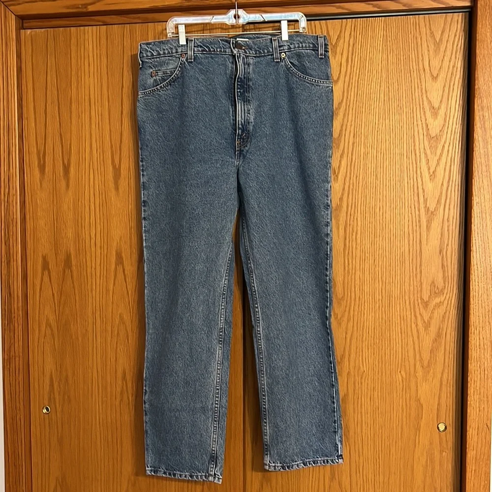 Men’s Levi’s 505 jeans 42 x 30 new with tags attached